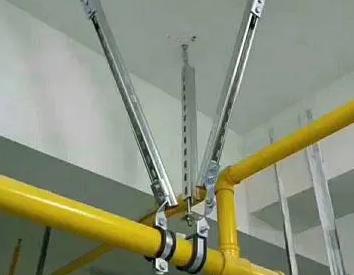 闸阀支撑架的质量要求。价格决定了措美抗震支撑框架的质量。